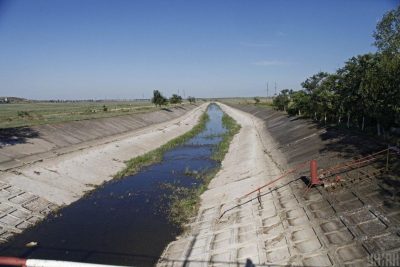 Канал, вода