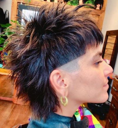 У моду повернулася дивовижна жіноча стрижка маллет з 80-х: фото