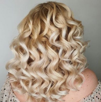 Погані зачіски, які люто псують волосся - фото