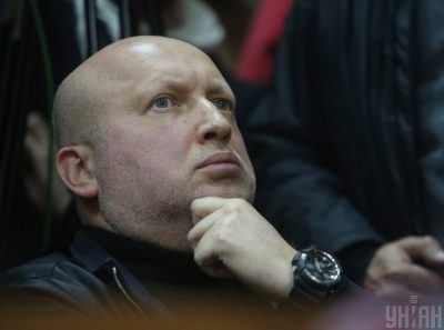 Турчинов возглавил штаб политсилы Порошенко