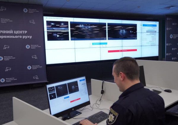 В Україні стартувала автоматична фіксація порушень ПДР: перший штраф