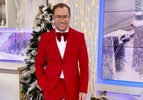 "Мені треба переспати": у Андре Тана насмішили креативним відкриттям магазинів