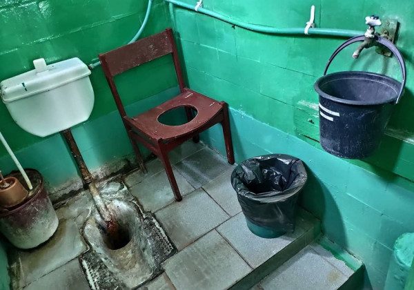 Опублікував шокуючі фото антисанітарії в обсерваторах Луганської області