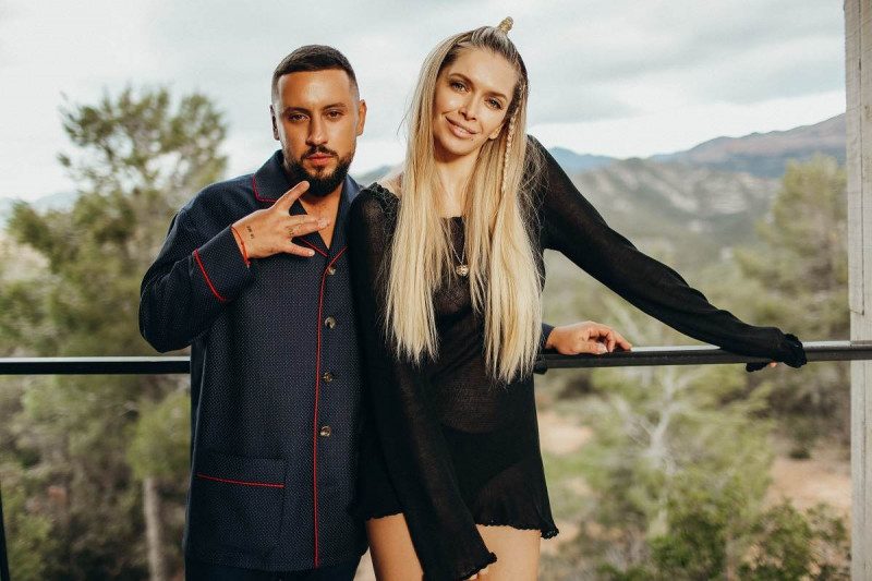 Новий альбом і колаборація - що за ВечерИночка у Віри Брежнєвої