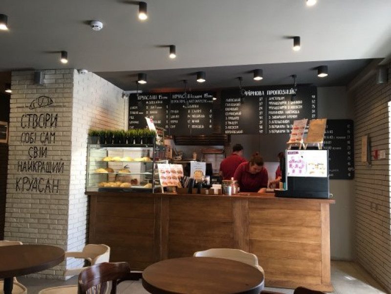 "Що буде робити московитська щелепа?": у Мережі розхвалили ресторани, які відмовилися від російської мови