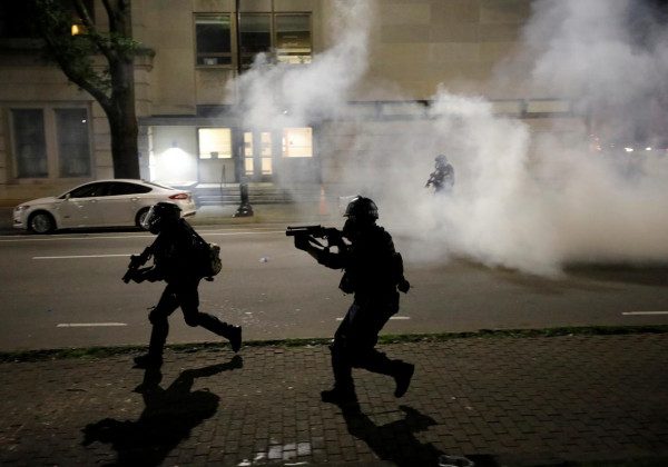 протести в США