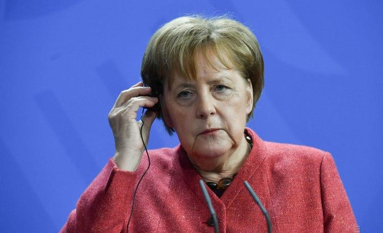 "Мы уже ввели санкции": Меркель сделала заявление о войсках России в Беларуси