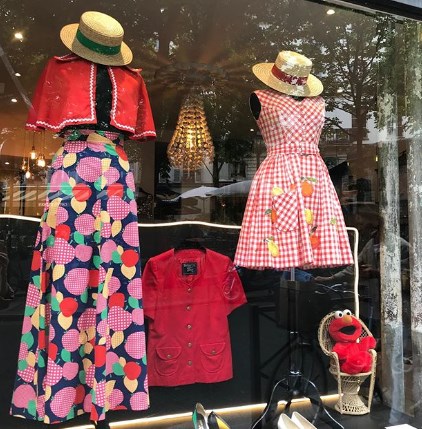 Модні сукні в стилі 70-х