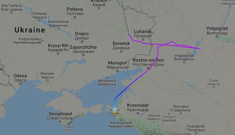Российский самолет пролетел над Донбассом / скриншот flightradar24.com