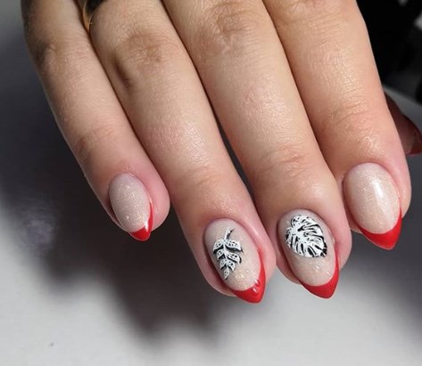 Французький манікюр з малюнком