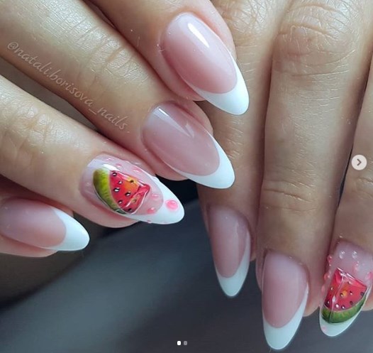 Французький манікюр з малюнком