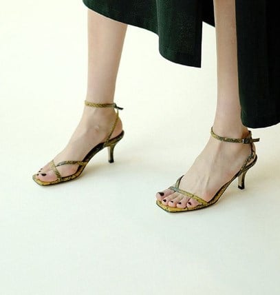 Босоніжки на підборах 2020 літо Босоніжки на підборах 2020 літо