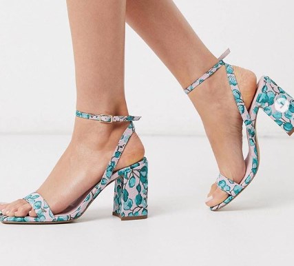 Босоніжки на підборах 2020 літо Босоніжки на підборах 2020 літо