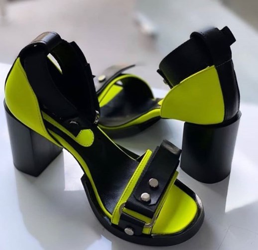 Босоніжки на підборах 2020 літо Босоніжки на підборах 2020 літо