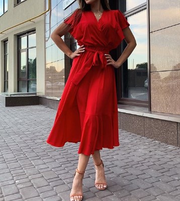 Модні сукні з воланами