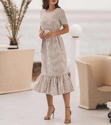 Модні сукні з воланами