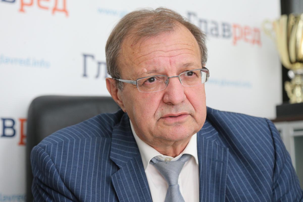 Михаил Берлин