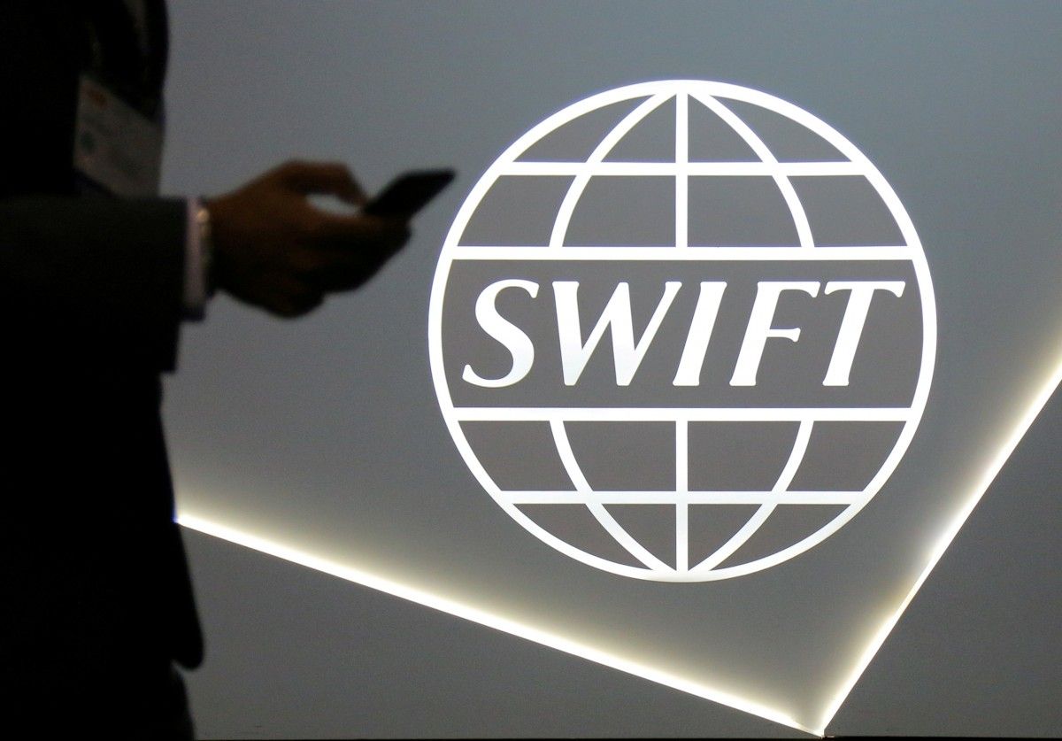 SWIFT 