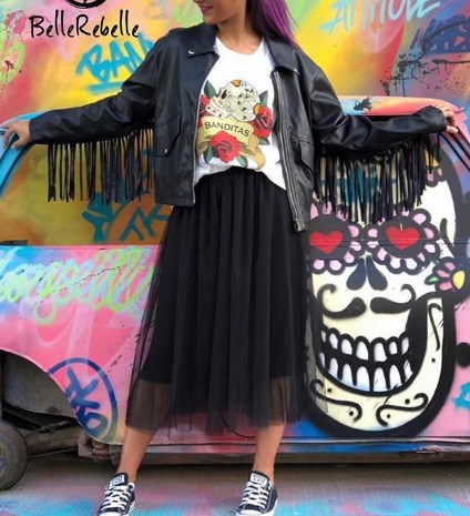 Модний одяг з бахромою 2020