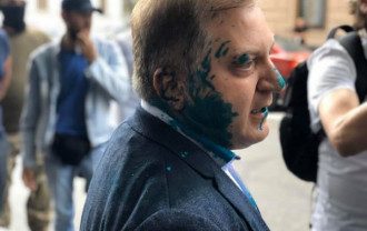 Олег Волошин - за що депутата облили зеленкою - новини Києва Олег Волошин - за що депутата облили зеленкою - новини Києва