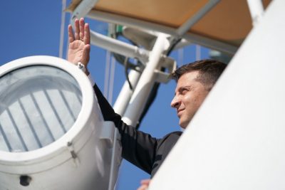 У скільки мільйонів обійдуться польоти Зеленського в 2021-му - Прозорро