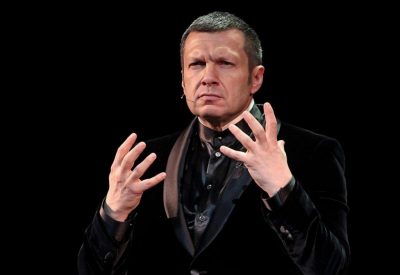 Соловьев Соловьев