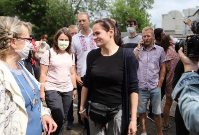 Тихановська закликала до нових протестів - із застереженням Тихановська закликала до нових протестів - із застереженням