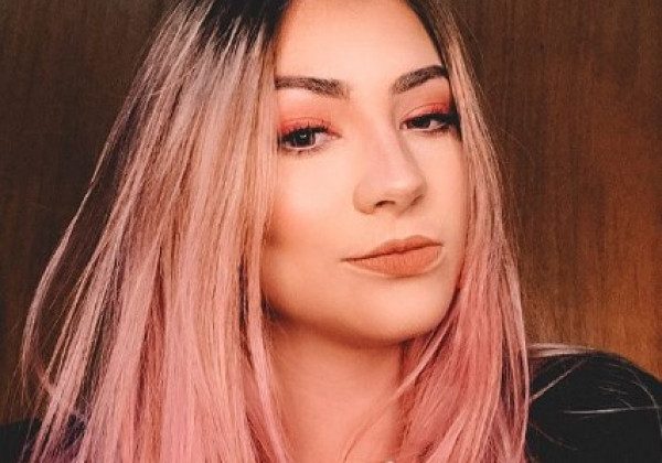 У моді фарбування волосся рожеве золото, або Rose gold: кому личить та фото