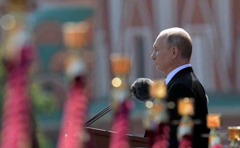 Після путінських "голосувань" РФ йде у вічний застій