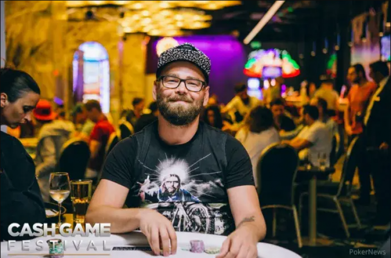 Приватизація готелю Дніпро: нові власники пов'язані з гральним бізнесом