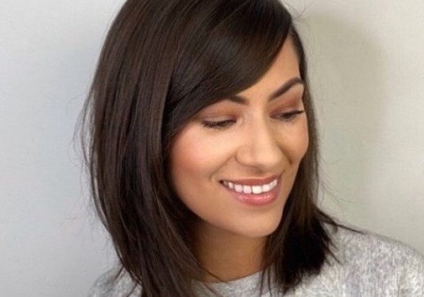 Стрижки до плеч