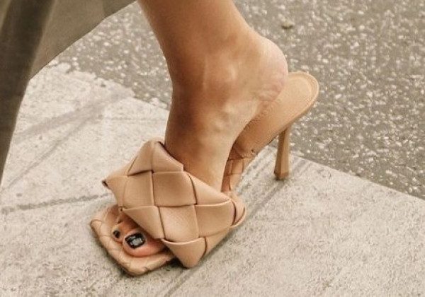 Босоножки на каблуке 2020 лето Босоножки на каблуке 2020 лето