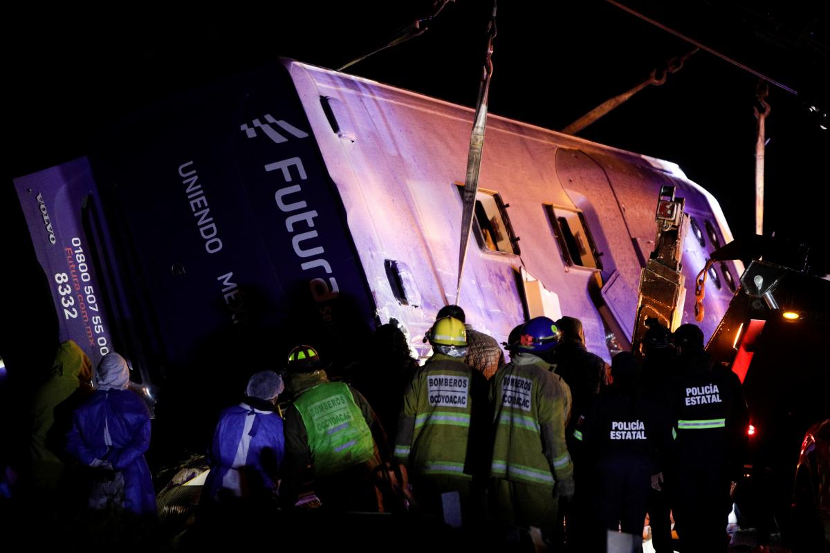 У Мексиці пасажирський автобус потрапив у аварію, багато жертв – Смертельна ДТП