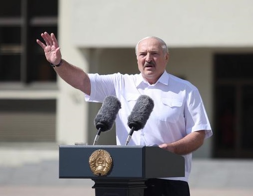 Лукашенко пригрозил 