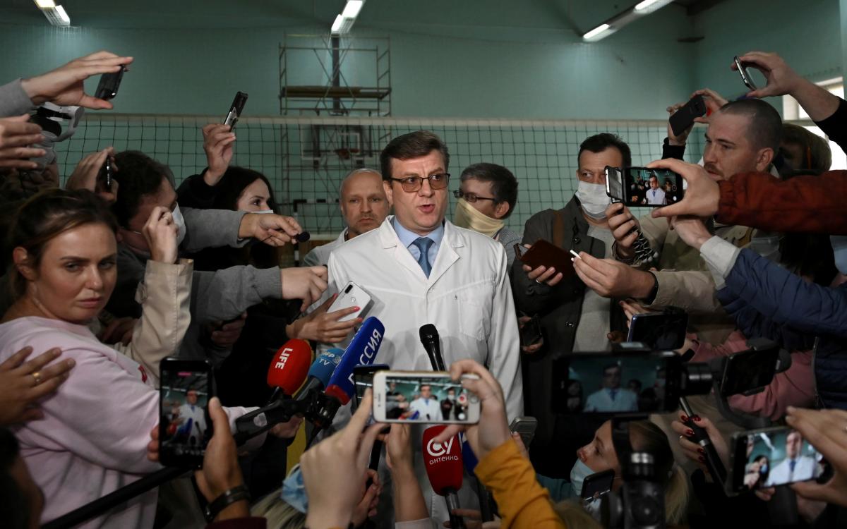 Бывший главврач больницы, где лежал Навальный, нашелся живым