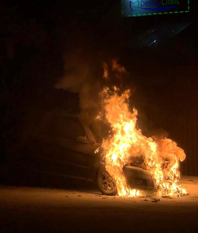 Гео Лерос раскрыл подробности поджога своего авто Гео Лерос раскрыл подробности поджога своего авто