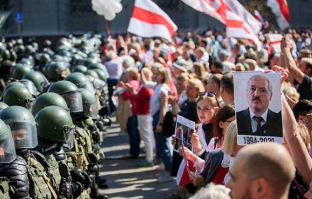 В Беларуси за воскресенье задержали несколько сотен протестующих