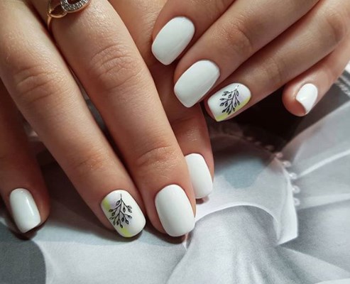 Білий манікюр осінь 2020 Білий манікюр осінь 2020