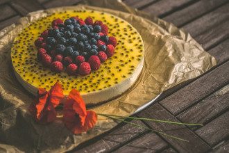 Праздник Маковея - что святят и как готовят корж с маком на Маковея
