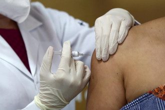 коронавирус,вакцина