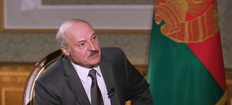 "Ничего не выйдет": Лукашенко припугнул контролем на границе