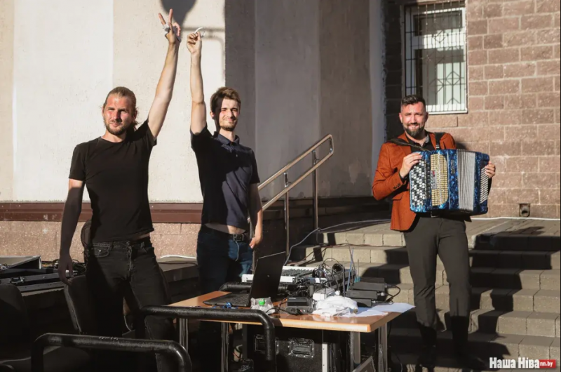 У Білорусі влаштували протест після арешту діджеїв за пісню Цоя Змін