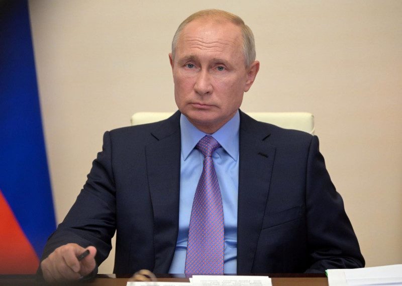 Путин дал оценку действиям силовиков во время событий в Беларуси