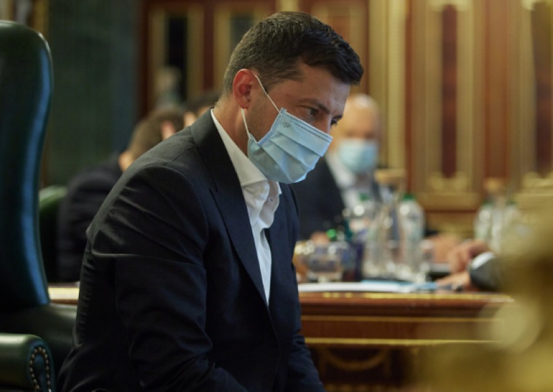 У Зеленського натякнули, хто потрапить "під роздачу" під час кадрових чисток