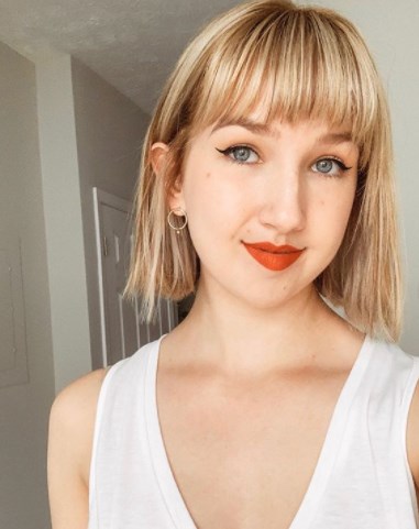 Короткі стрижки з чубчиком 2020 Короткі стрижки з чубчиком 2020