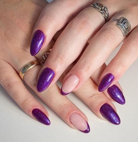 Фіолетовий манікюр осінь 2020 Фіолетовий манікюр осінь 2020