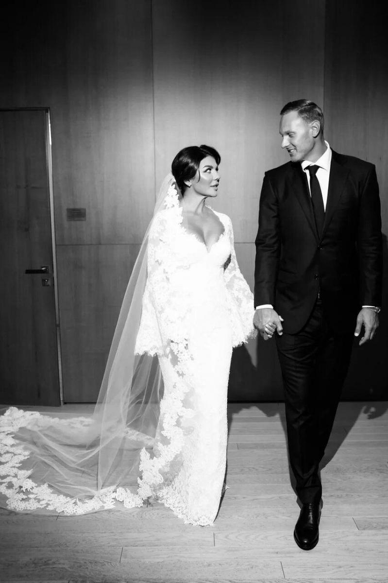 Анна Седокова і Яніс Тімма - фото з весілля