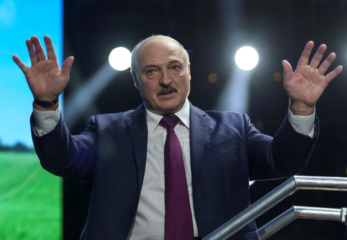 В Германии не захотели обслуживать самолет Лукашенко