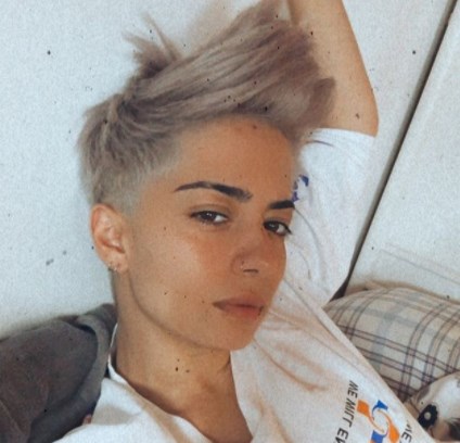 Жіноча стрижка томбой 2020