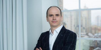 "Начинаются качели": глава 1+1 media рассказал о нечетких правилах в конкурсе на активы UMH Курченко